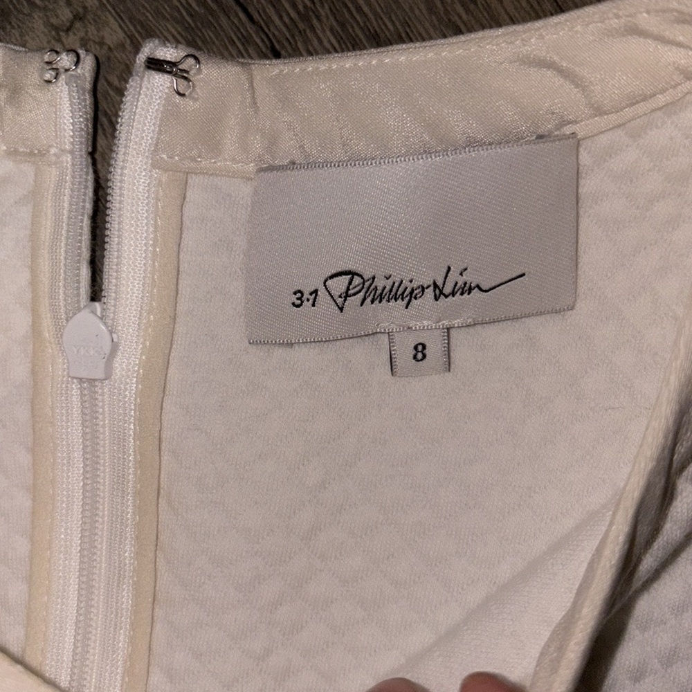 3.1 Phillip Lim woman’s textured white mini dress - size 8 - Picture 3 of 7